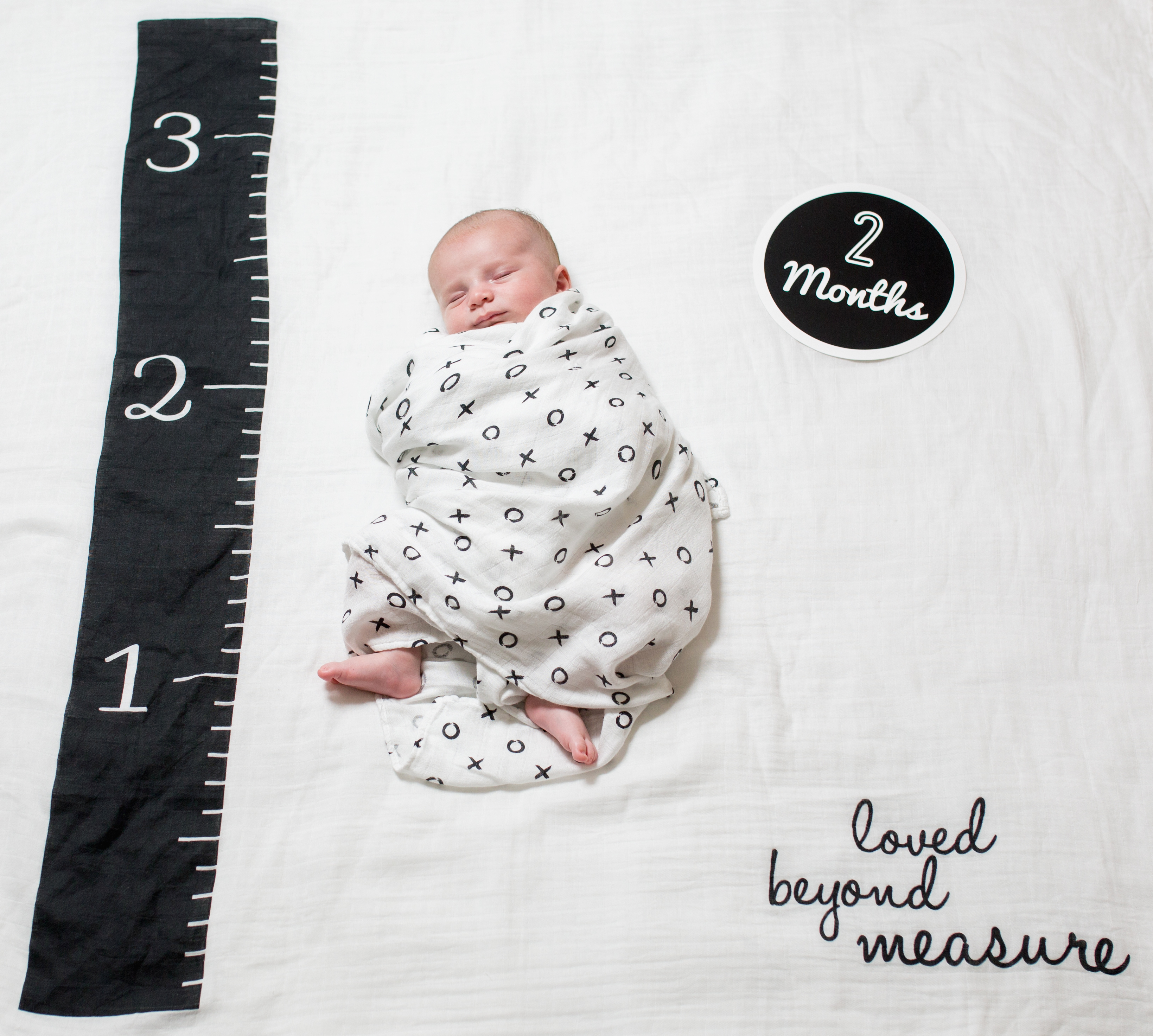 Additional view 1 of Ensemble Première année de bébé - Loved Beyond Measure