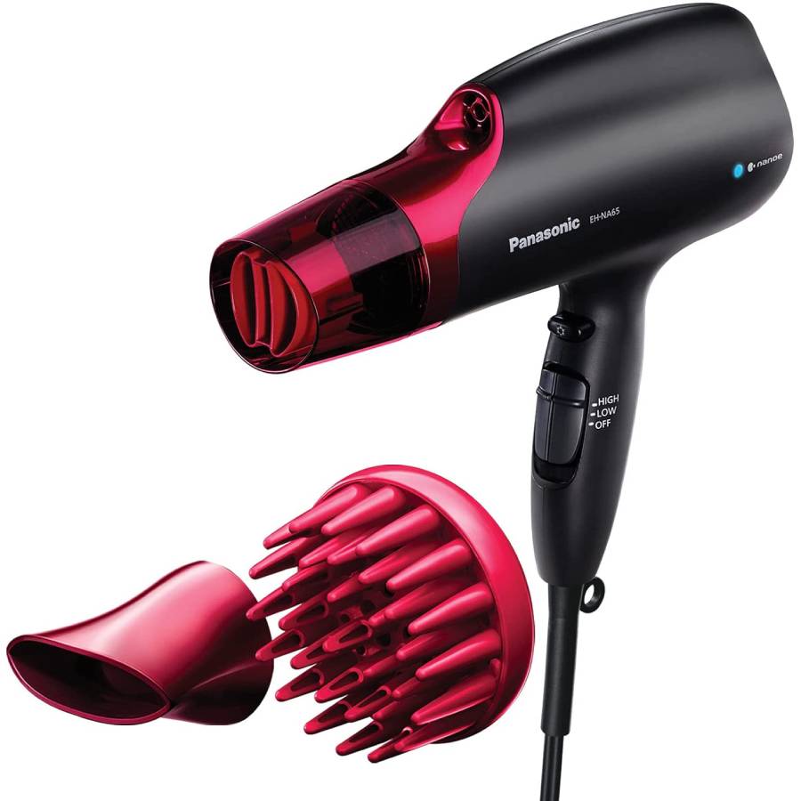 Séchez avec des nanoparticules et hydratez vos cheveux
