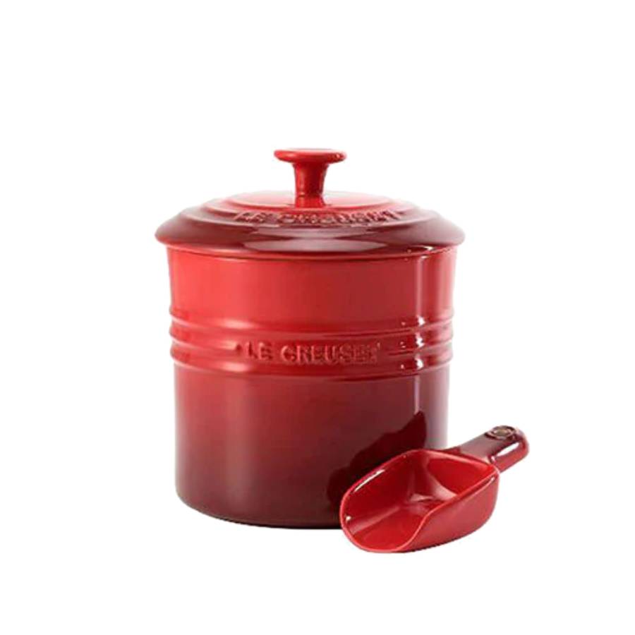 Classic 2.3 L Pet Food Container with  Scoop Cerise